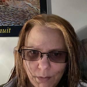 Meet your Posher, Lana